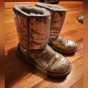 UGG Gold Sequin Boots Size 8